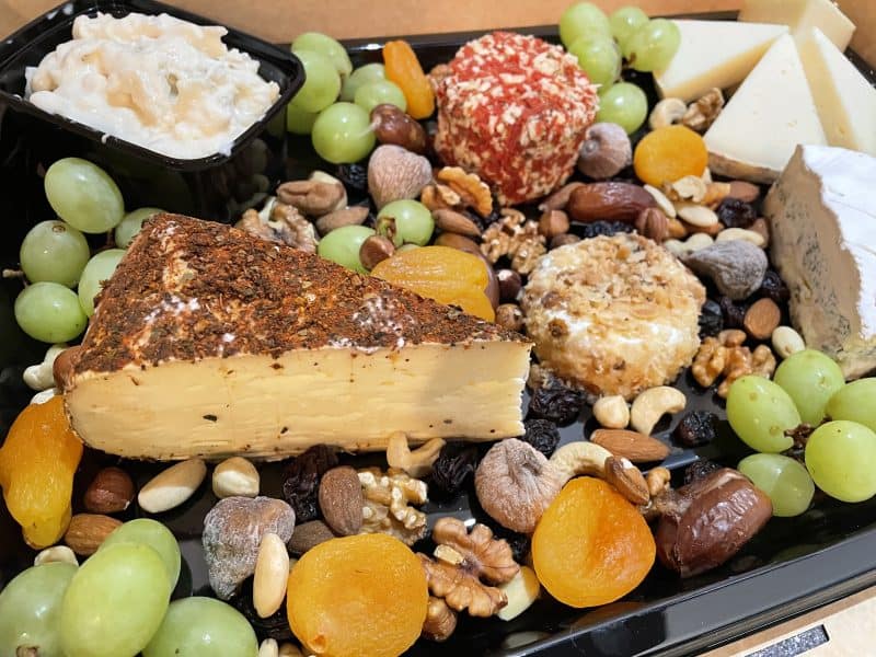 Le plateau de fromages - Repas – Image 3
